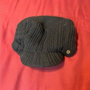 y2k black wool knit cap with button